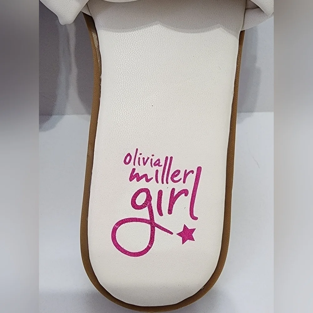 Olivia Miller white braided slide sandals for toddler girls, size 12.Cute slip-